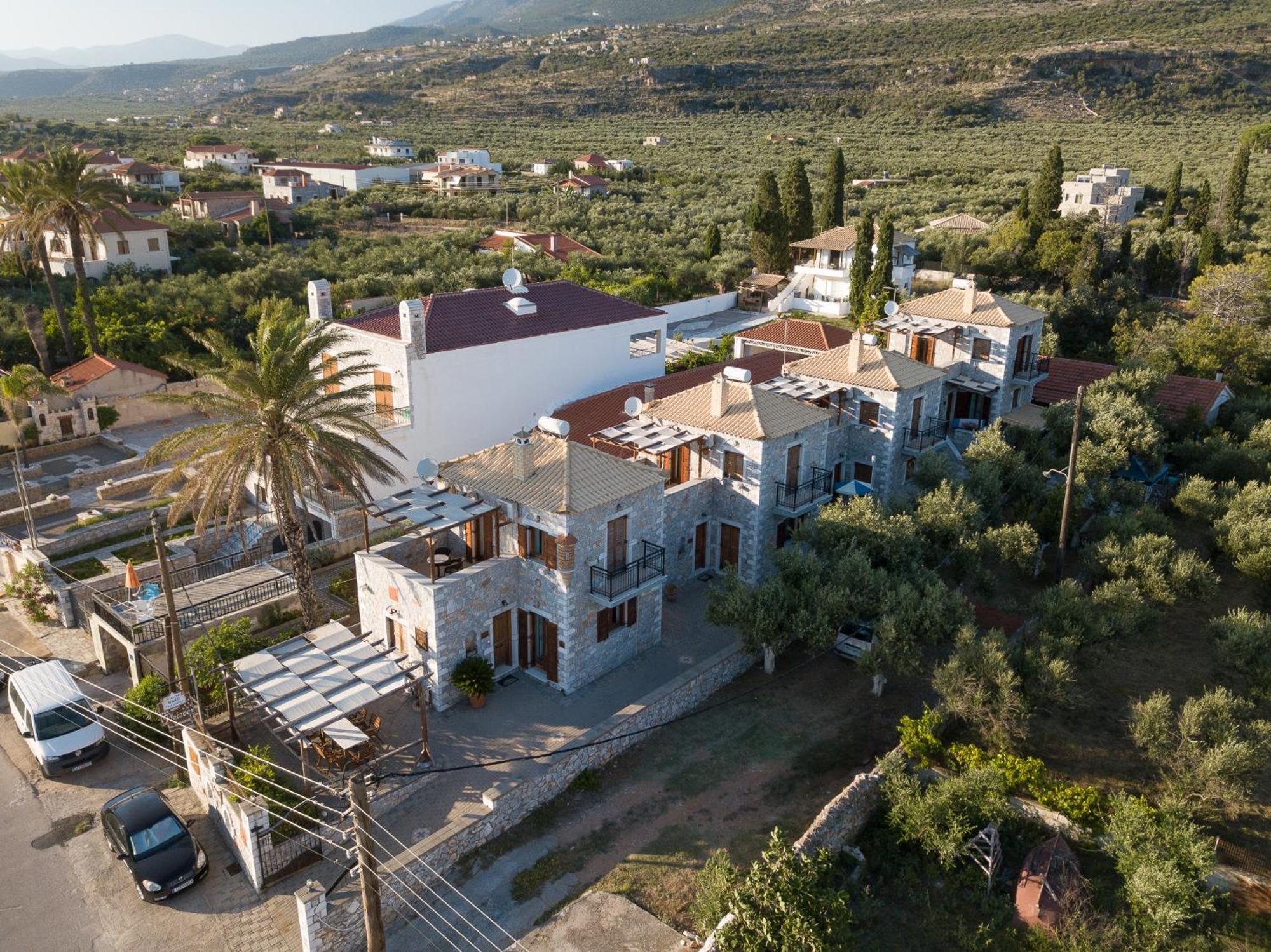Pleiades Seaside Residences In Mani Agios Nikolaos  Bagian luar foto