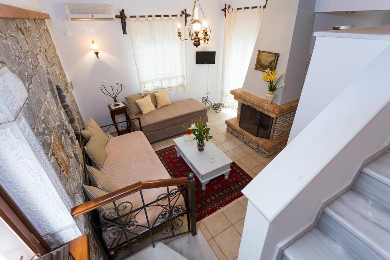 Pleiades Seaside Residences In Mani Agios Nikolaos  Ruang foto