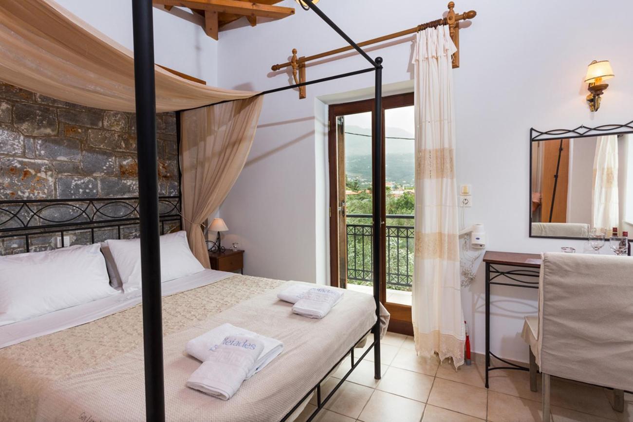 Pleiades Seaside Residences In Mani Agios Nikolaos  Ruang foto